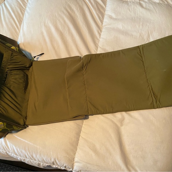 Petunia Pickle Bottom Backpack Diaper Bag - Picture 4 of 6